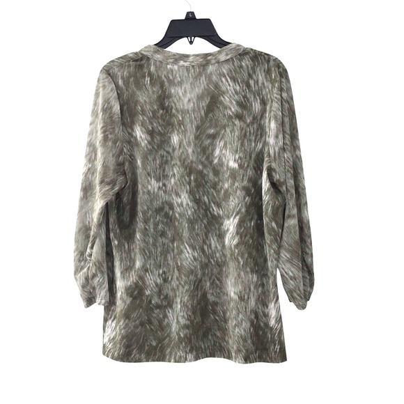 EASYWEAR BY CHICO'S Women Long Sleeve Blouse Sheer Green Foresty V Neck Sz 2 Top - Picture 2 of 8